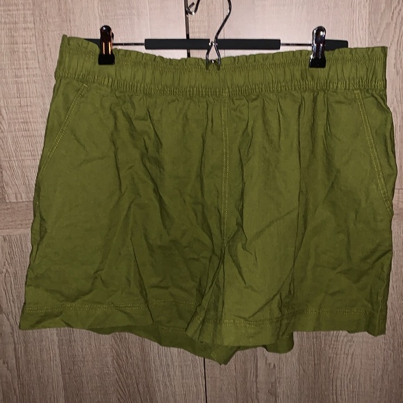Army green linen shorts size XL - Picture 2 of 3